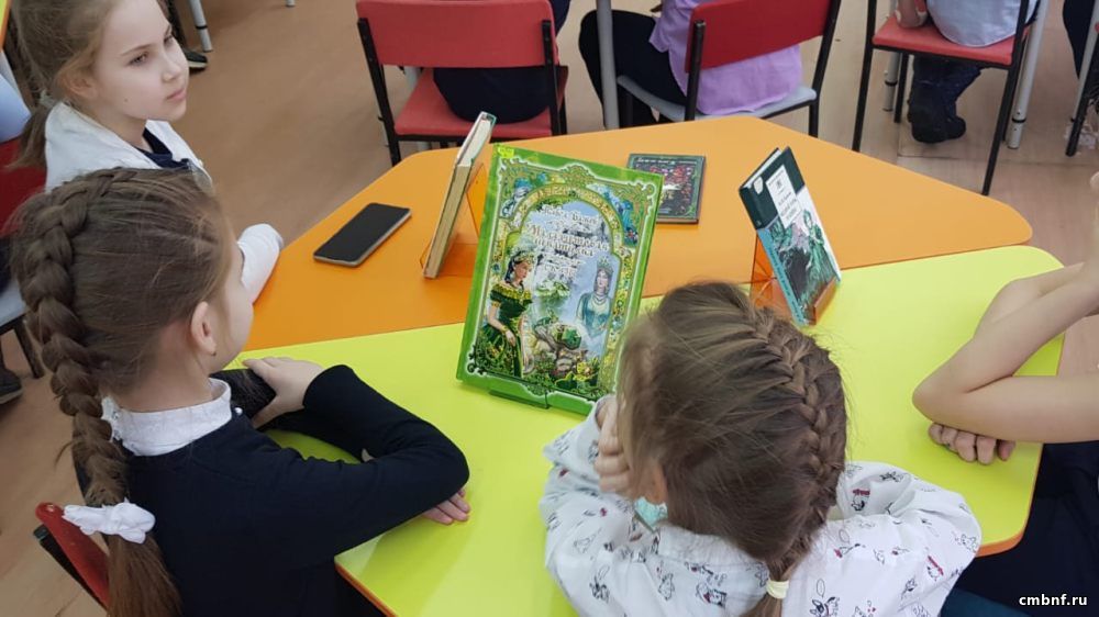 8. Бажова 15к1. Работа ул бажова. Улица бажова екатеринбург. Работа ул бажова.